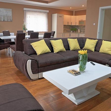 Holiday House Lana Otočac Dış mekan fotoğraf