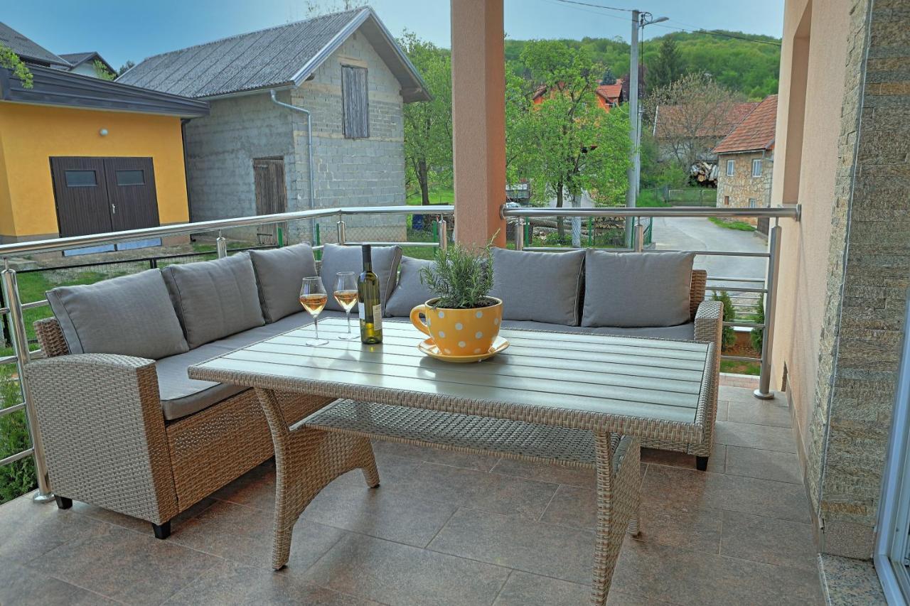 Holiday House Lana Otočac Dış mekan fotoğraf