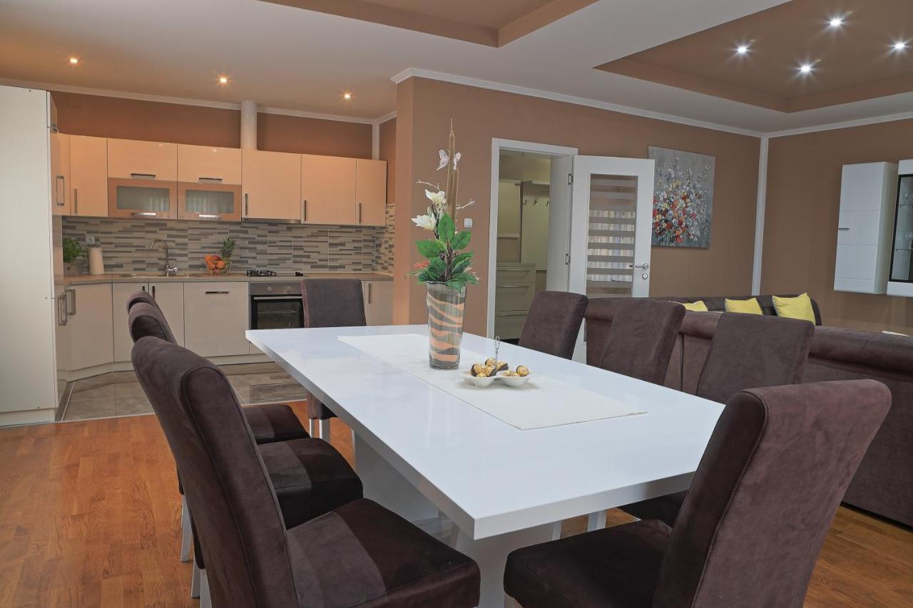 Holiday House Lana Otočac Dış mekan fotoğraf