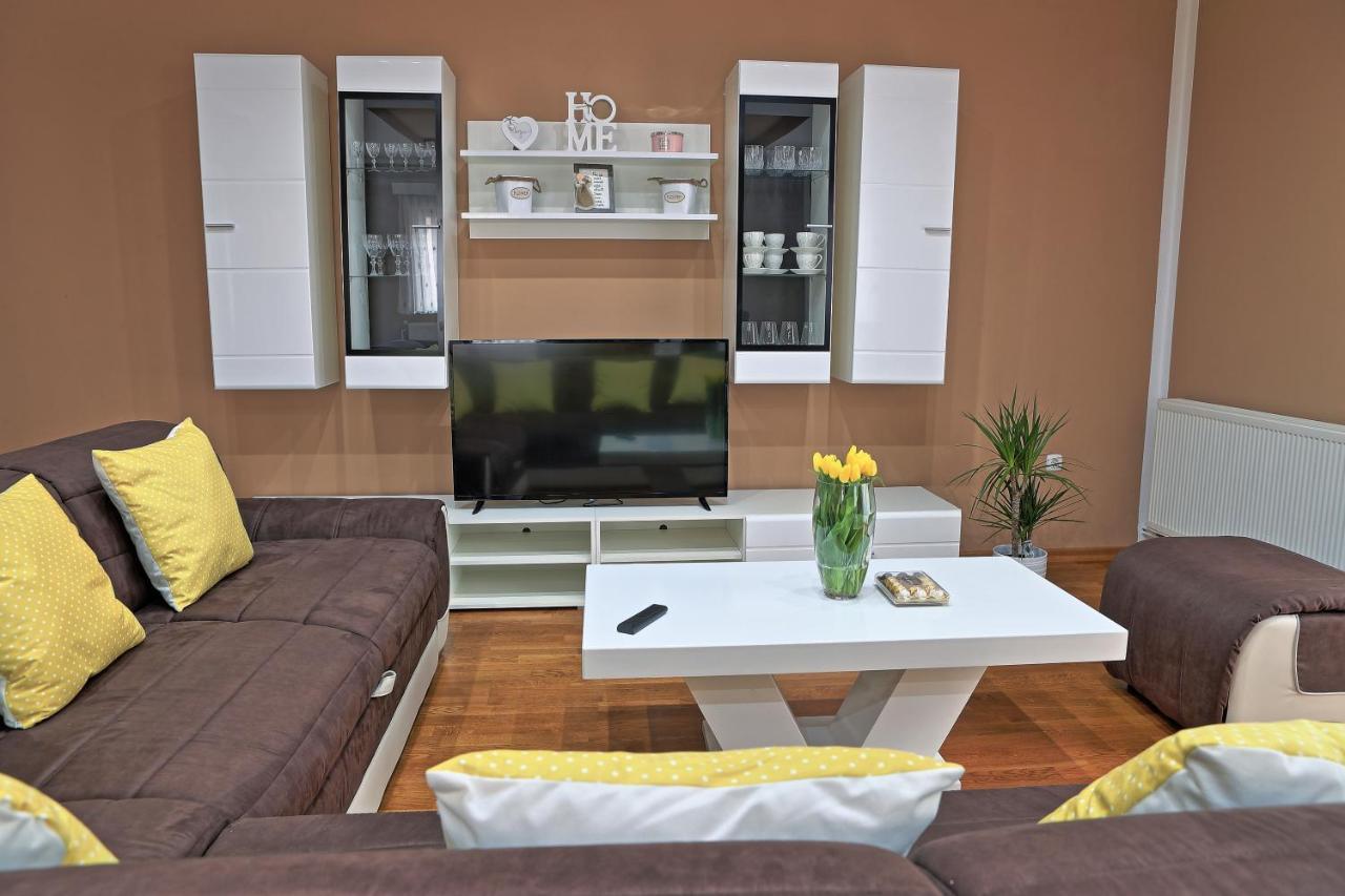 Holiday House Lana Otočac Dış mekan fotoğraf